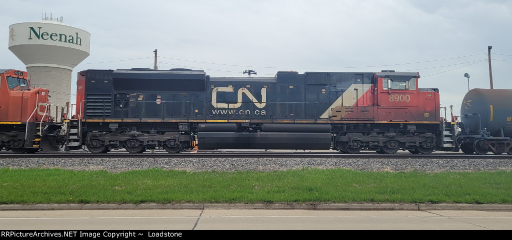 CN 8900